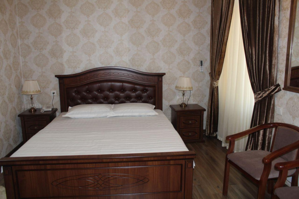 Ridvan Plaza