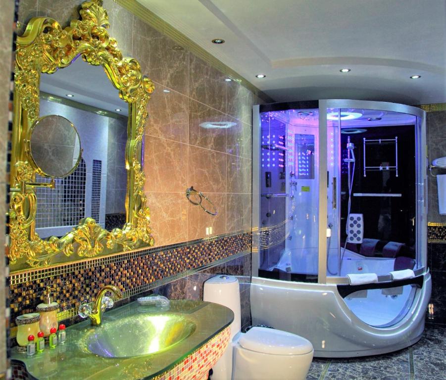 Emirkhan Hotel