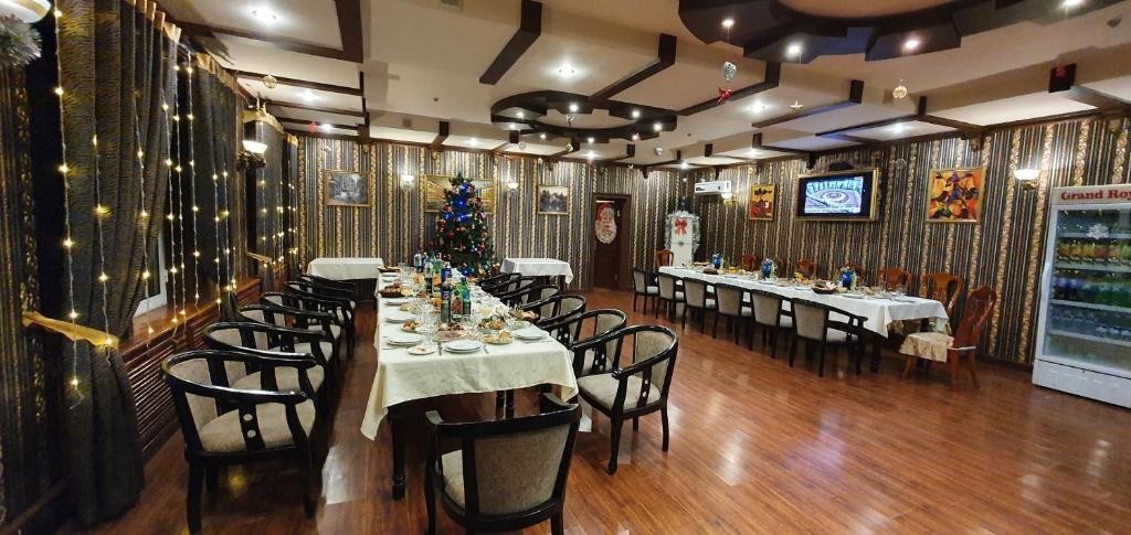 Hotel Grand Royal