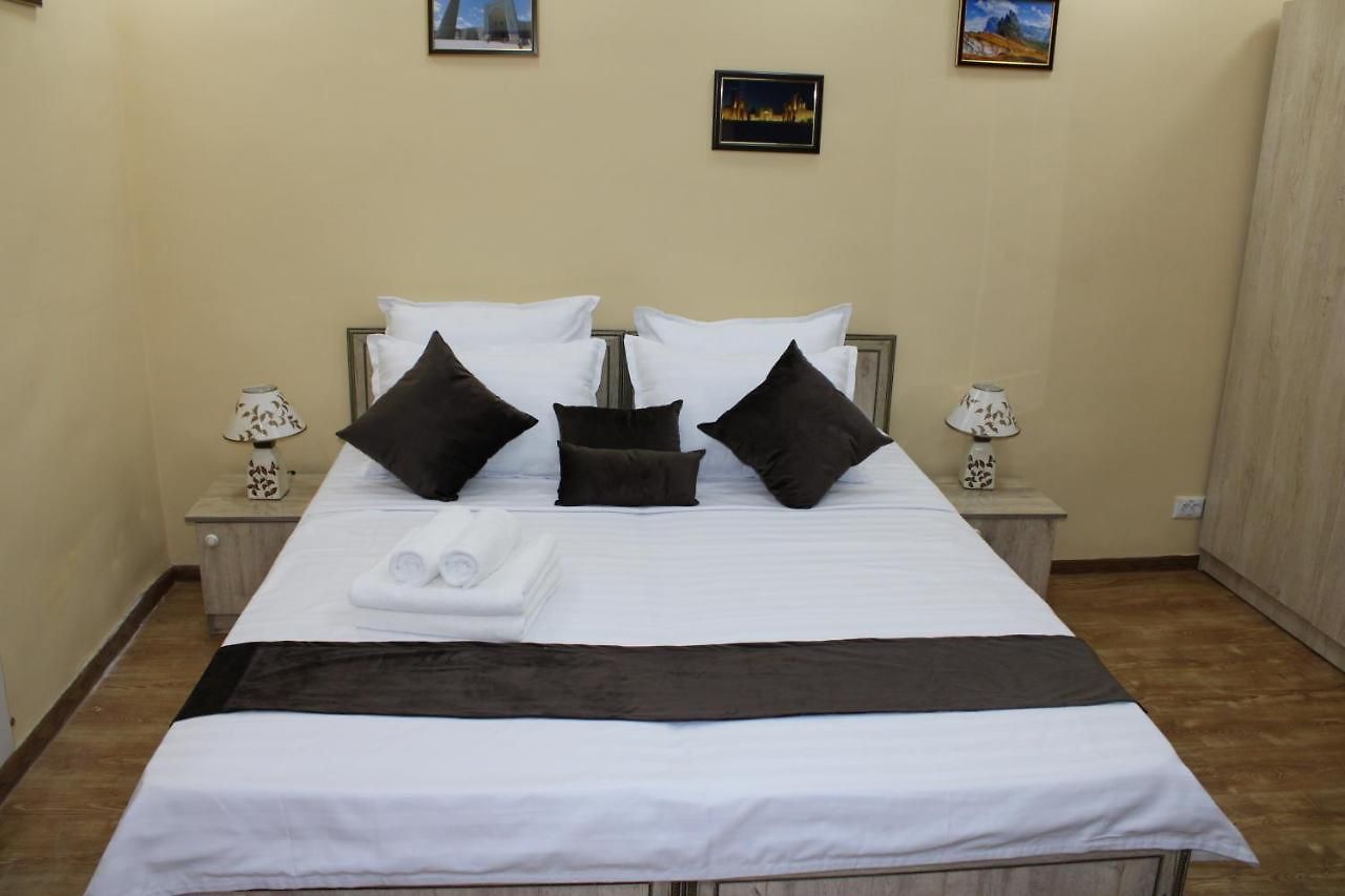 Zafaron Hotel
