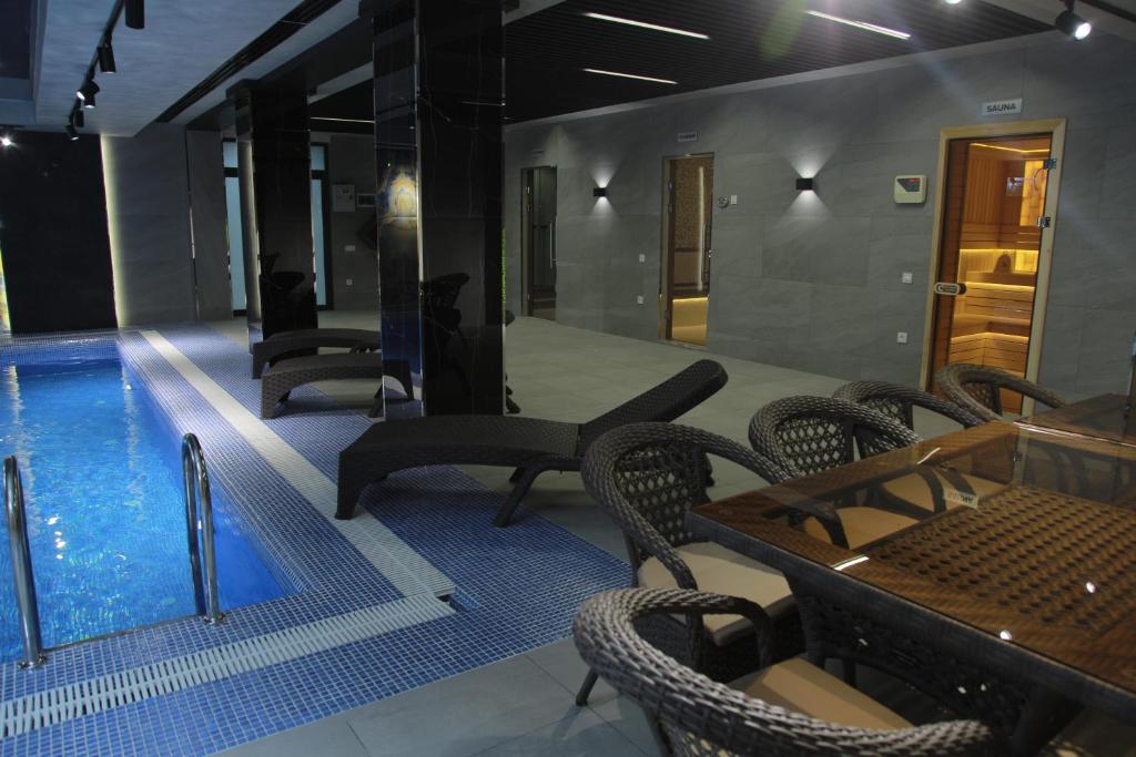 Unique Hotel