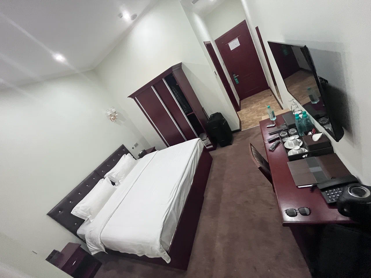 Aura Hotel