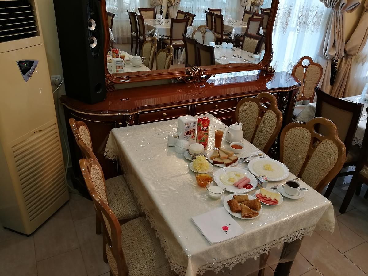 Sayohat Sari Hotel