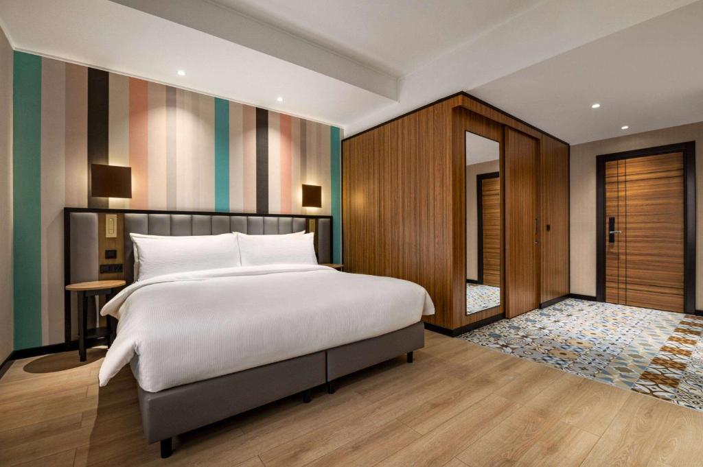Ramada Encore by Wyndham Tashkent