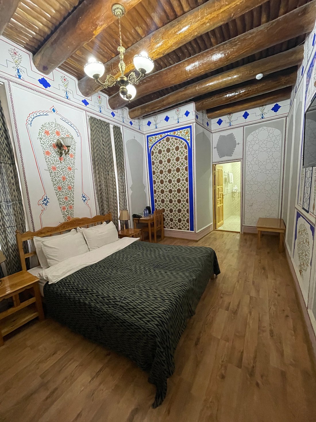 Komil Boutique Hotel