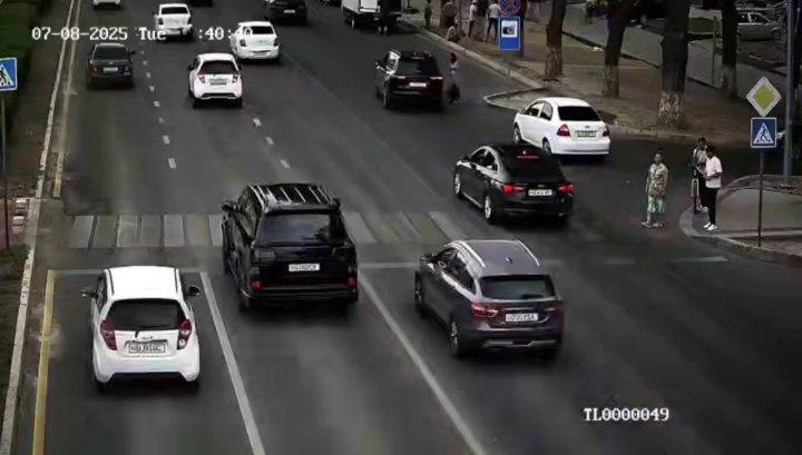 В Ташкенте установили ИИ камеры, штрафующие за непропуск пешехода
