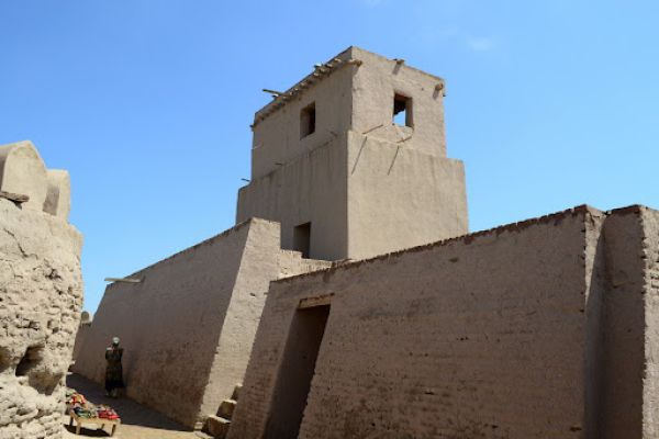 Akshi-bobo Bastion with Kurnysh Khan's Palace