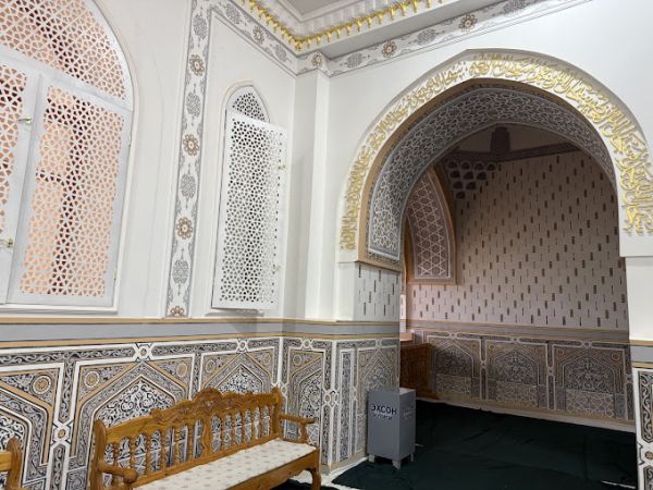 The architectural complex of Hakim at-Termezi
