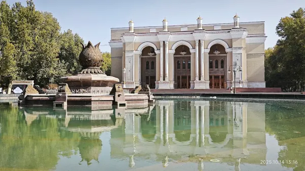 Alisher Navoi Theater