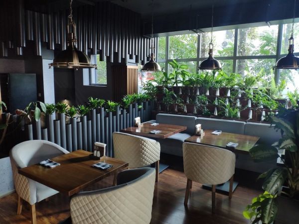 Pasternak Gastrobar Kovaleva va G'ulomova