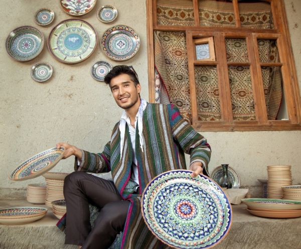 Ceramics Center in Rishtan