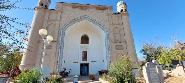 Mausoleum of Sheikh Zainiddin-bobo