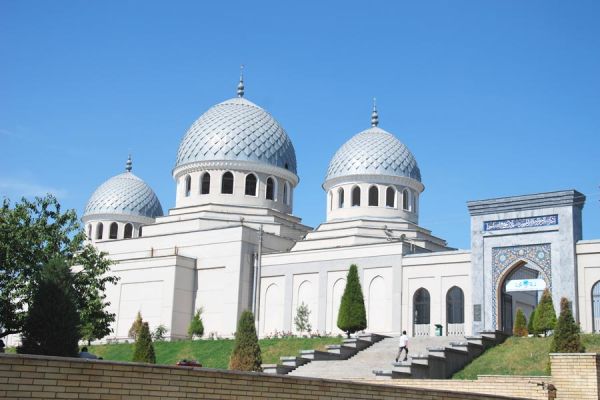 Khuzha Ahror Wali Mosque