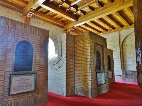 Kaffol Shoshiy Maqbarasi