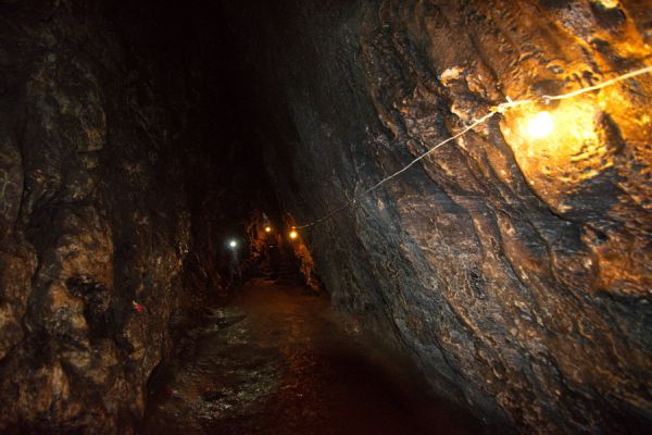 1303 steps to the cave of Hazrat Daud