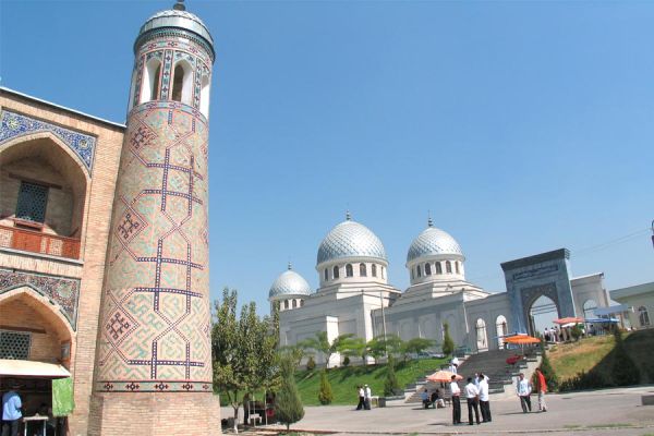 Khuzha Ahror Wali Mosque