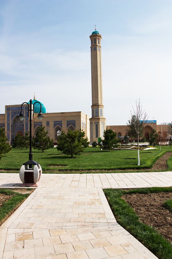The Mausoleum of Zangiat