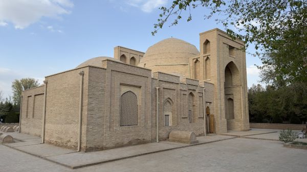 The architectural complex of Hakim at-Termezi