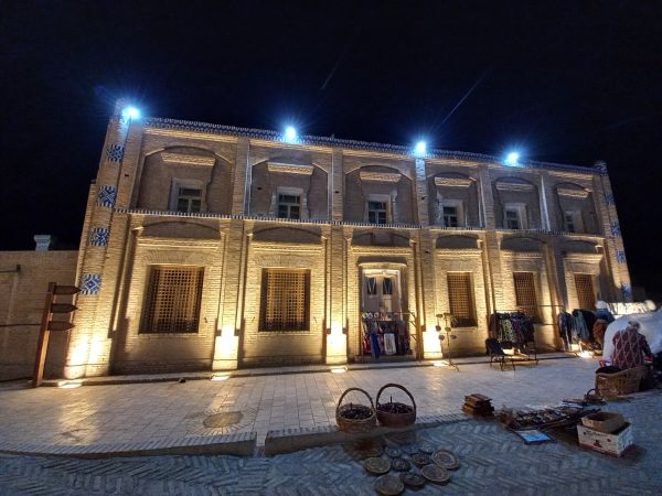 Xivadagi birinchi rus maktabi