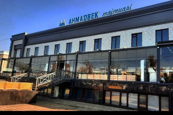 Axmadbek