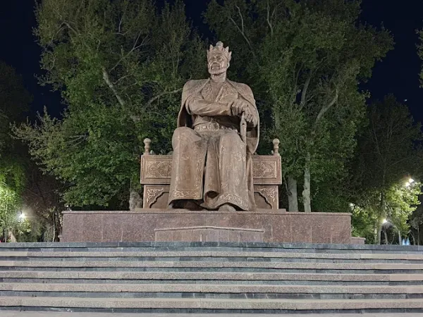 Monument to Amir Temur