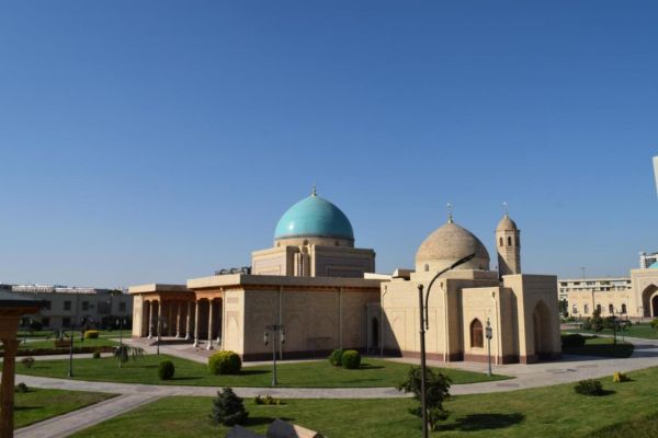 Suzuk-Ota Mausoleum