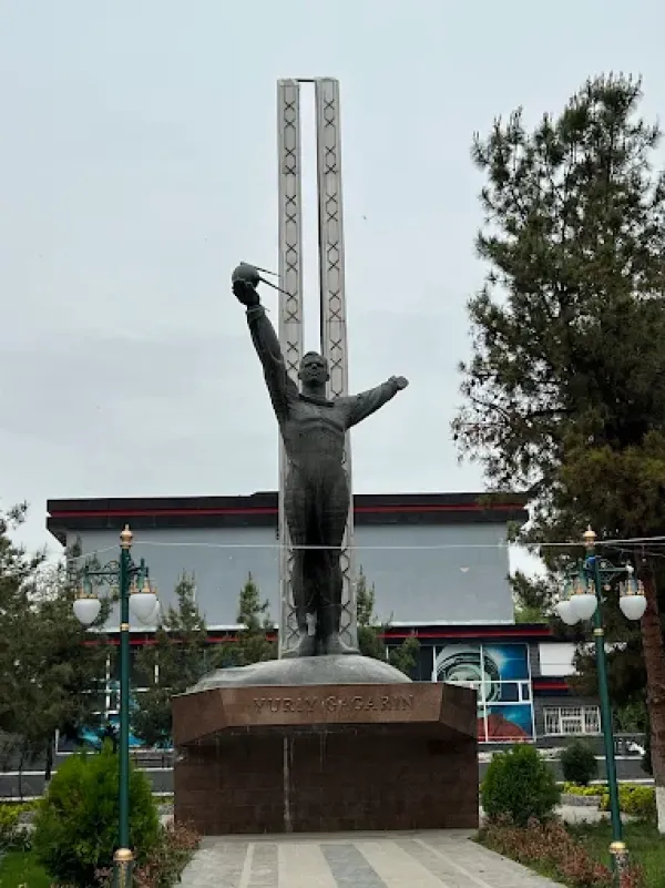 Yuriy Gagarin Haykali