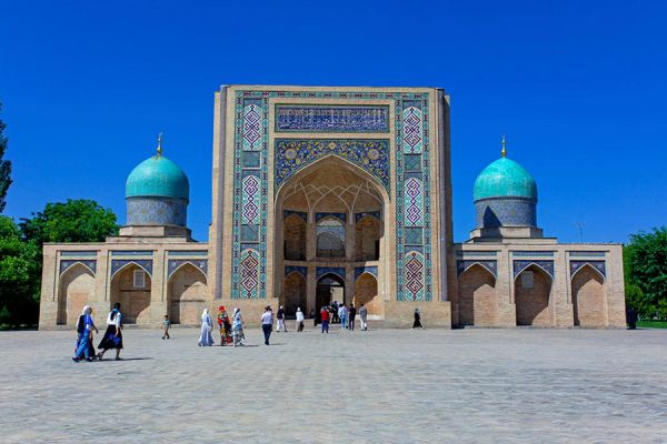 巴拉坎*马德拉萨