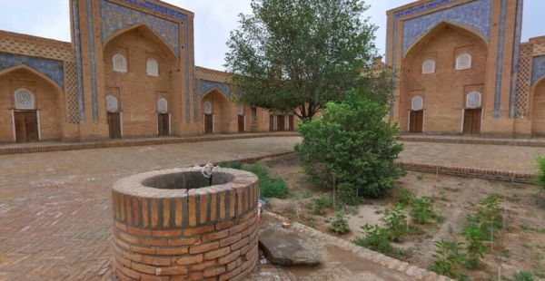 Kheyvak Well in Khiva