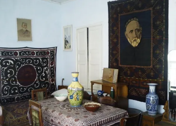 Sadriddin Aini House Museum