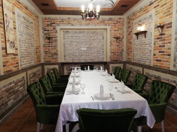 Vella Elegant Restaurant & Ba