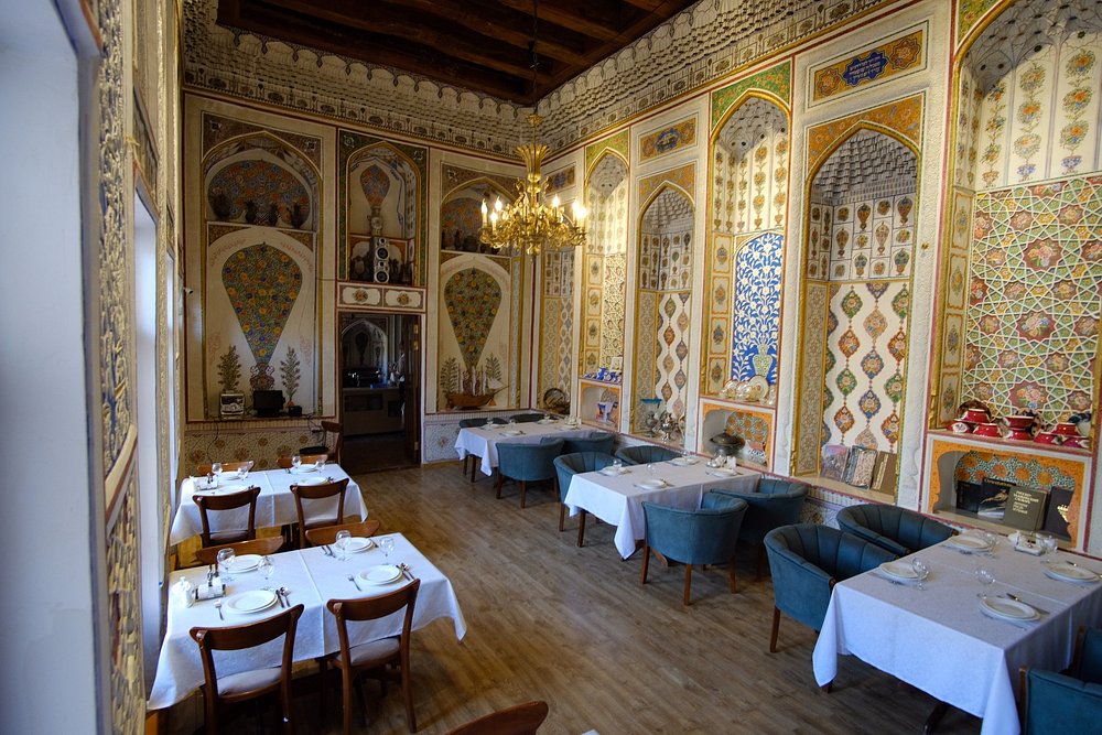 Ayvan Restaurant