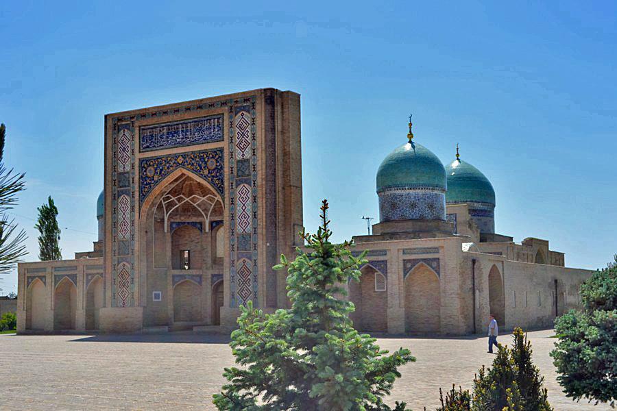 Kukcha Mosque