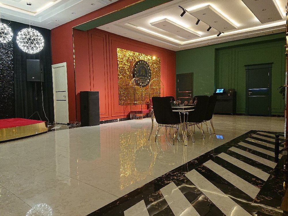 Mahizadem Restaurant