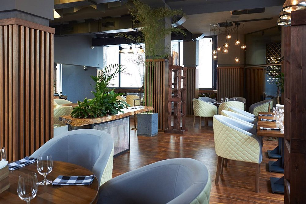 Pasternak Gastrobar Kovaleva va G'ulomova
