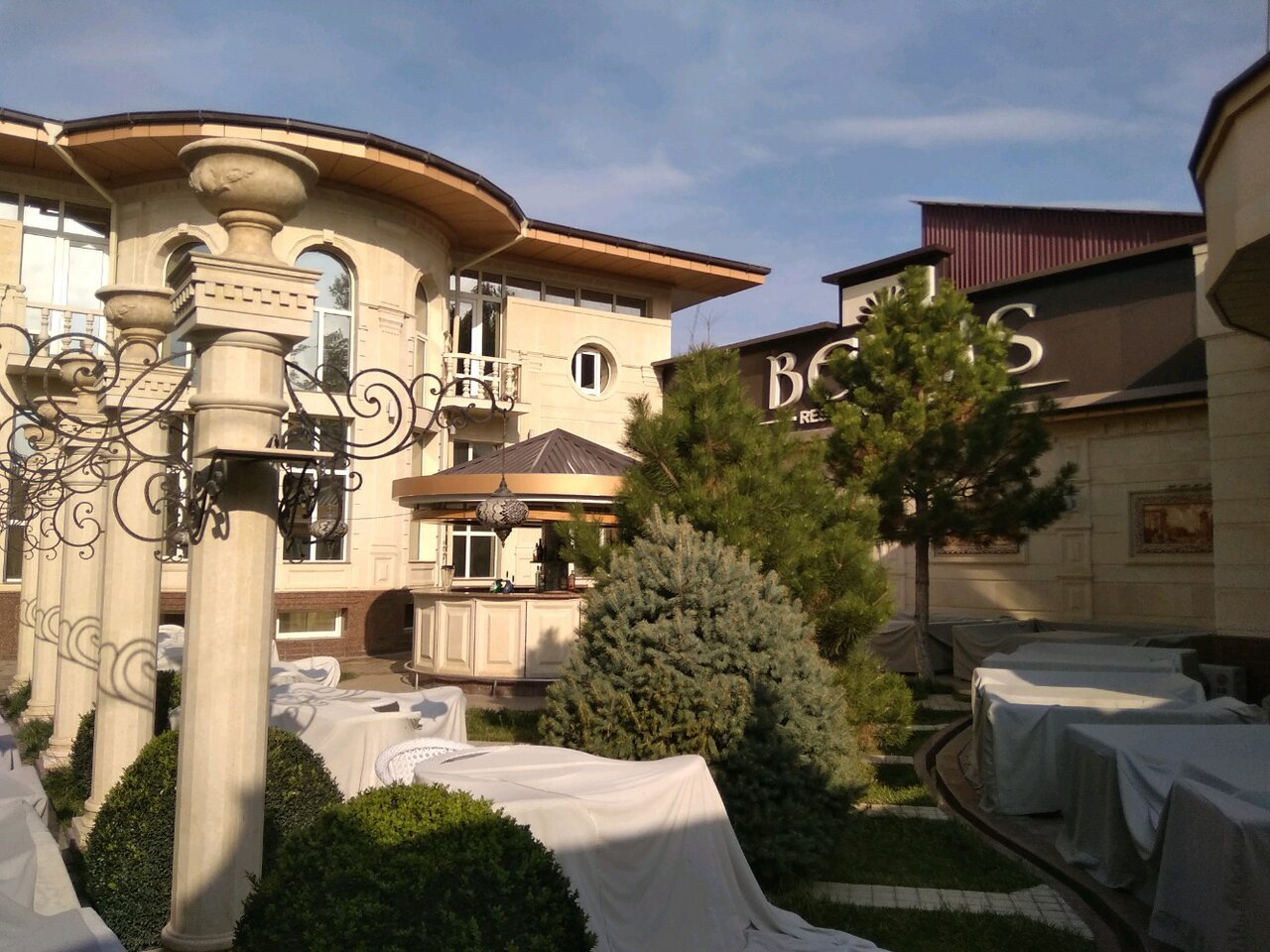 Bellis restaurant
