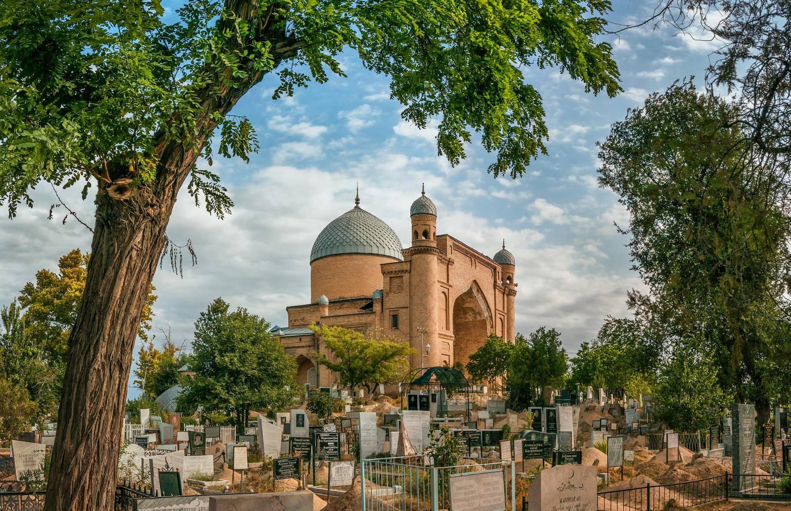 Mausoleum of Sheikh Zainiddin-bobo
