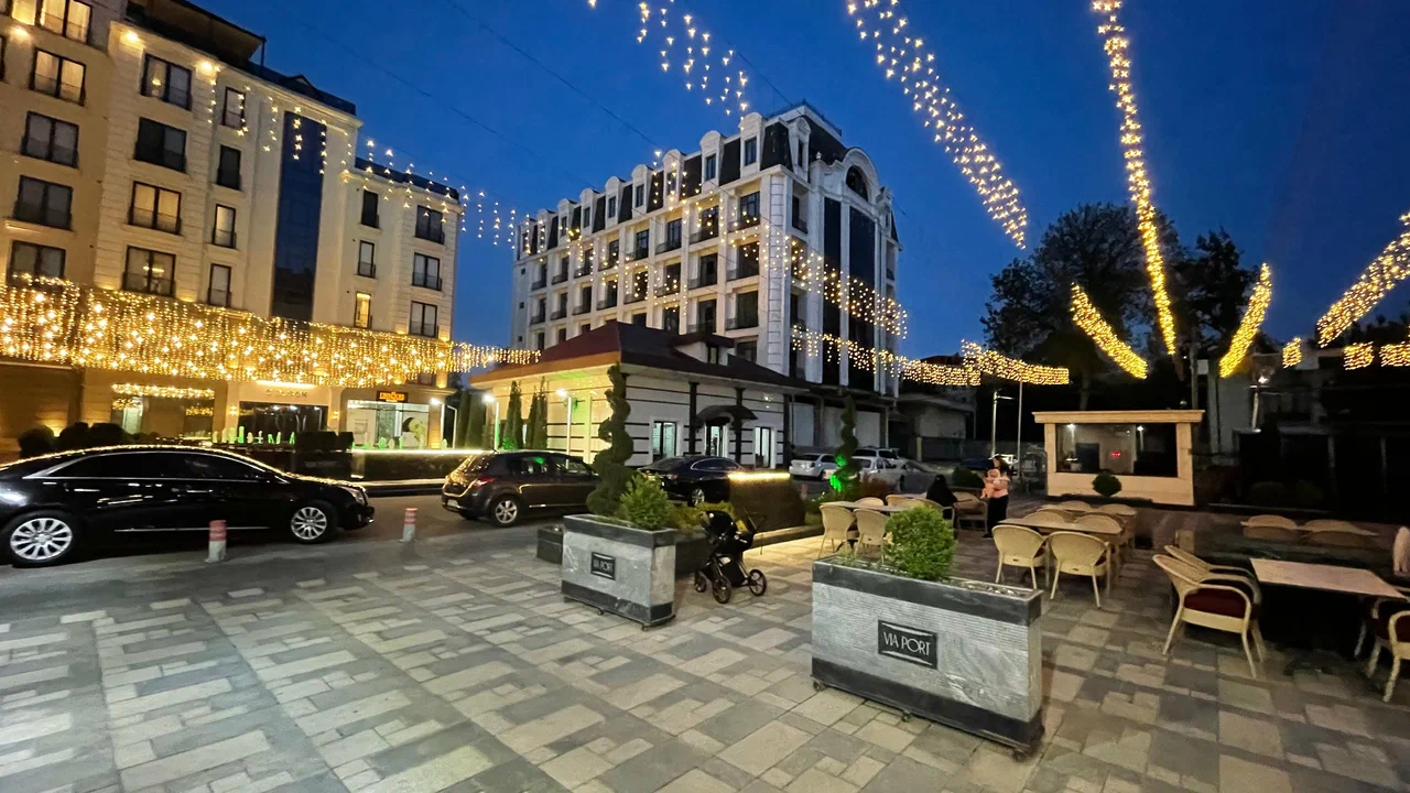 EMIRHAN restaurant