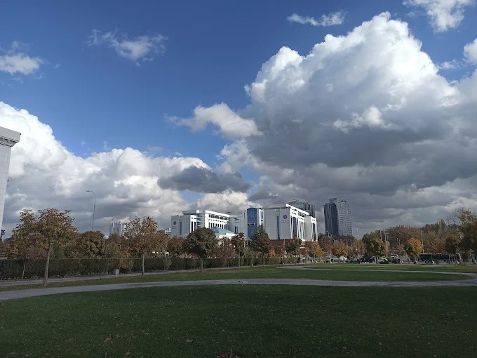 Национальная библиотека Узбекистана имени Алишера Навои