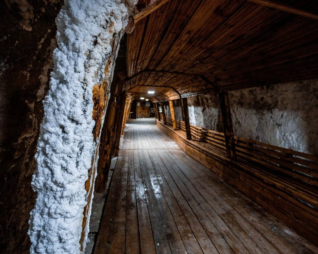 Natural salt cave "Khodjaikon"