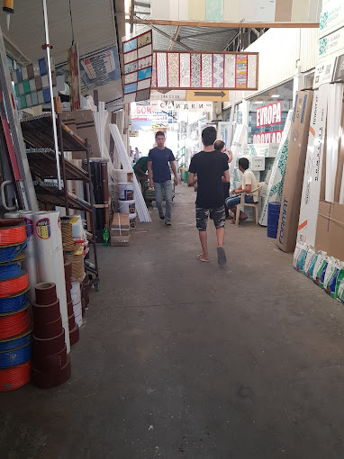 Kuylyuk Bazaar