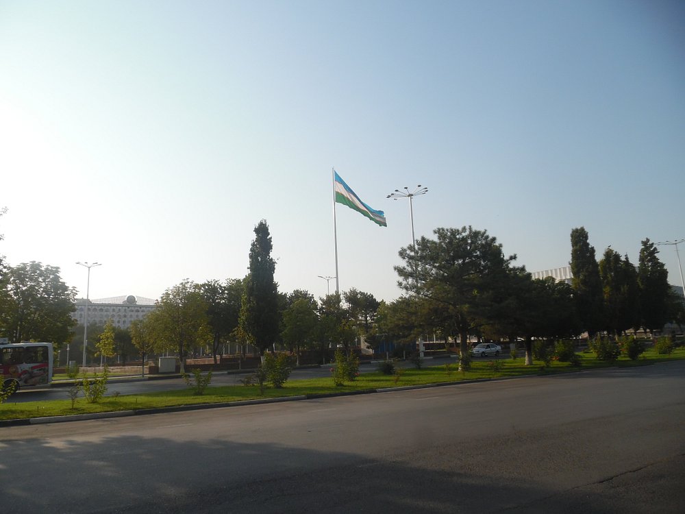 Bunyodkor Square