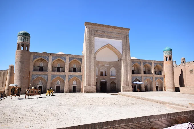 Allakuli xon madrasasi