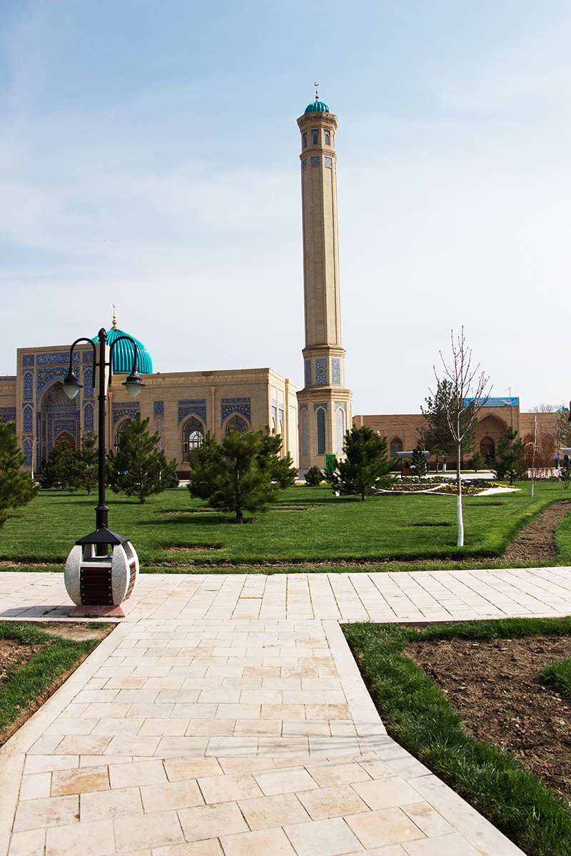 The Mausoleum of Zangiat