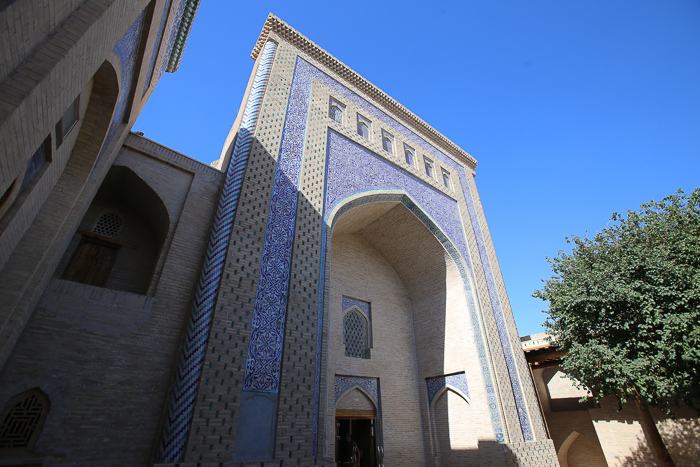 Pahlavan Mahmud Building Complex