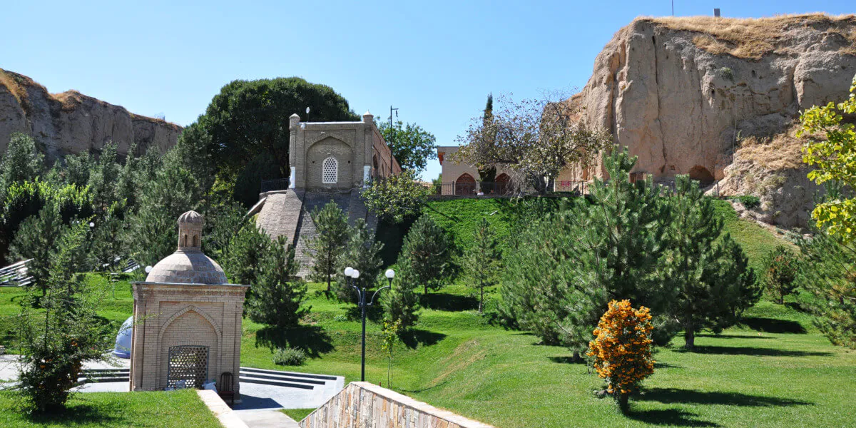 Mausoleum of Khoja Donyor