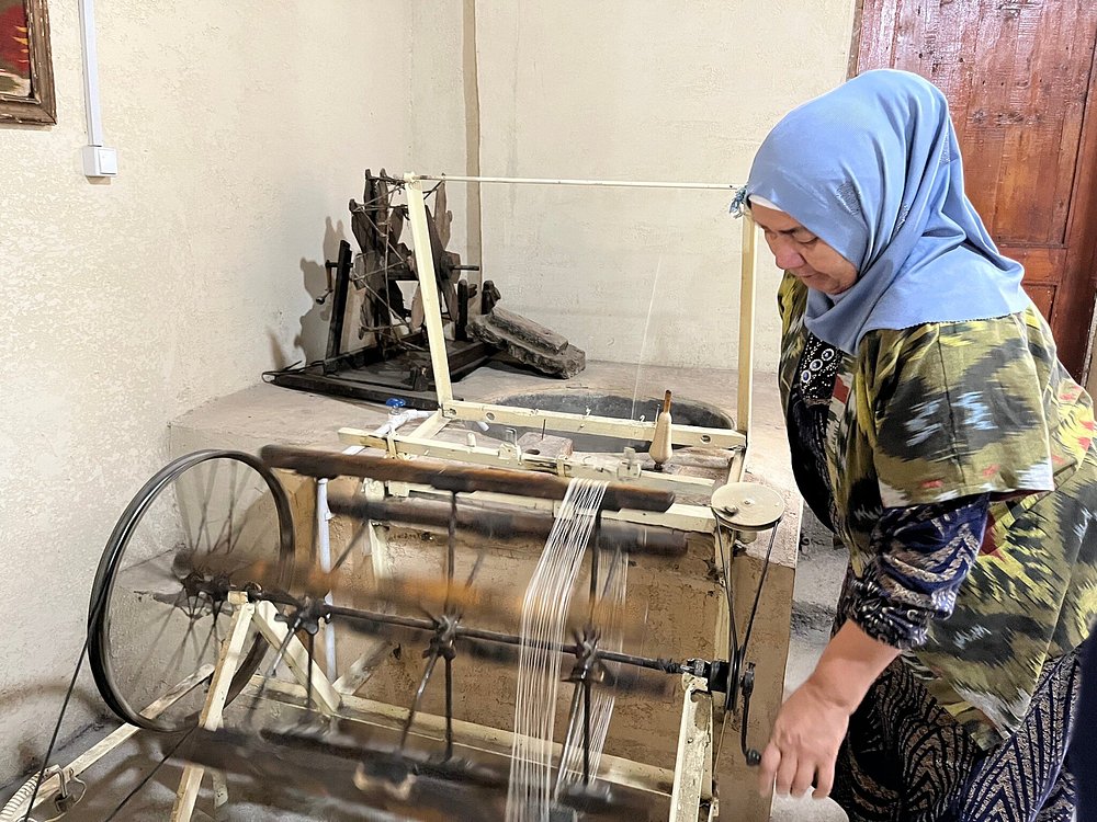 Yodgorlik Silk Factory