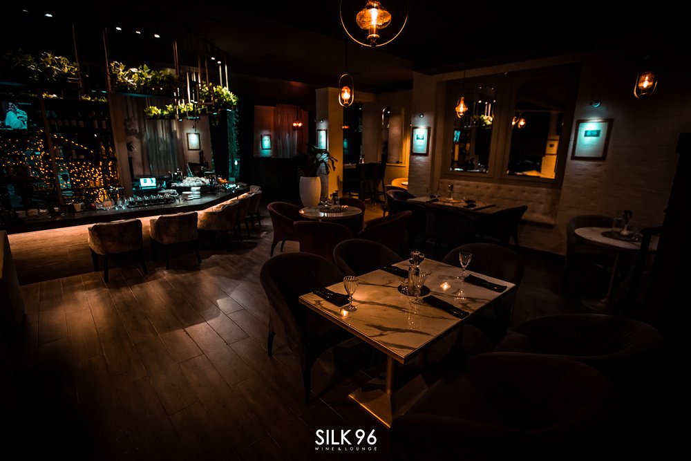 Silk96 Wine Library