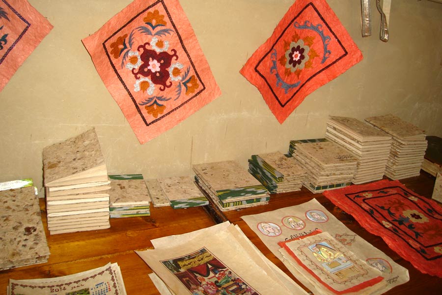 Samarkand paper workshop "Meros"