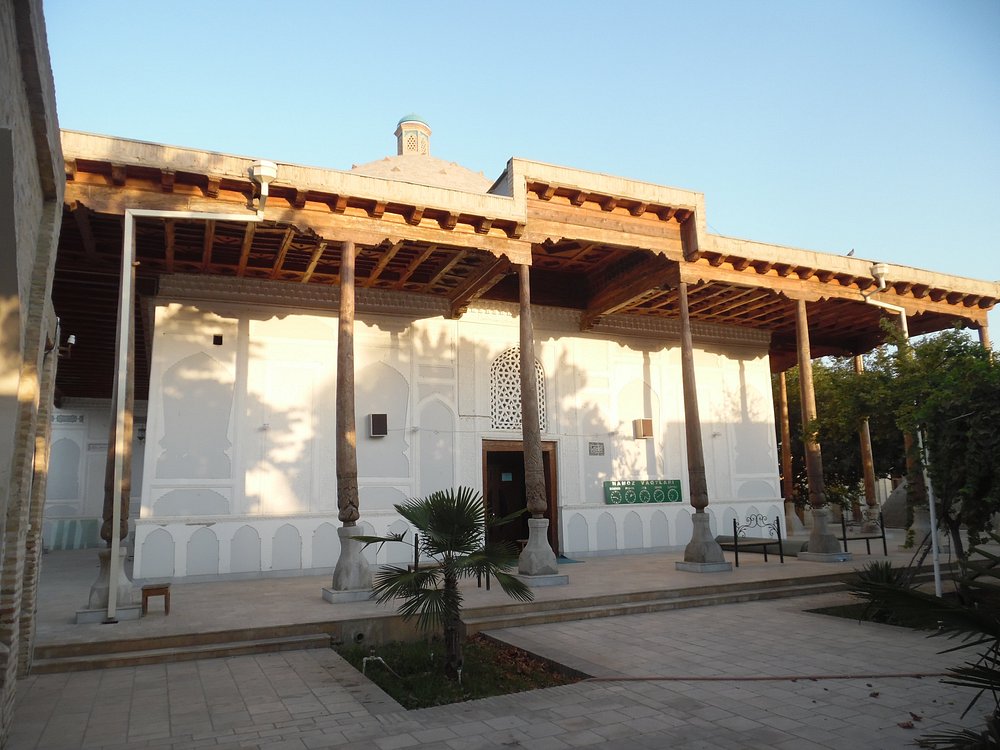 Xalifa Xudoydod Majmuasi